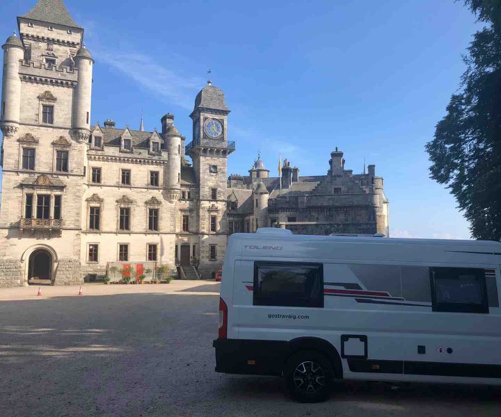 Scotlands-castle-dunrobin-by-motorhome-rental